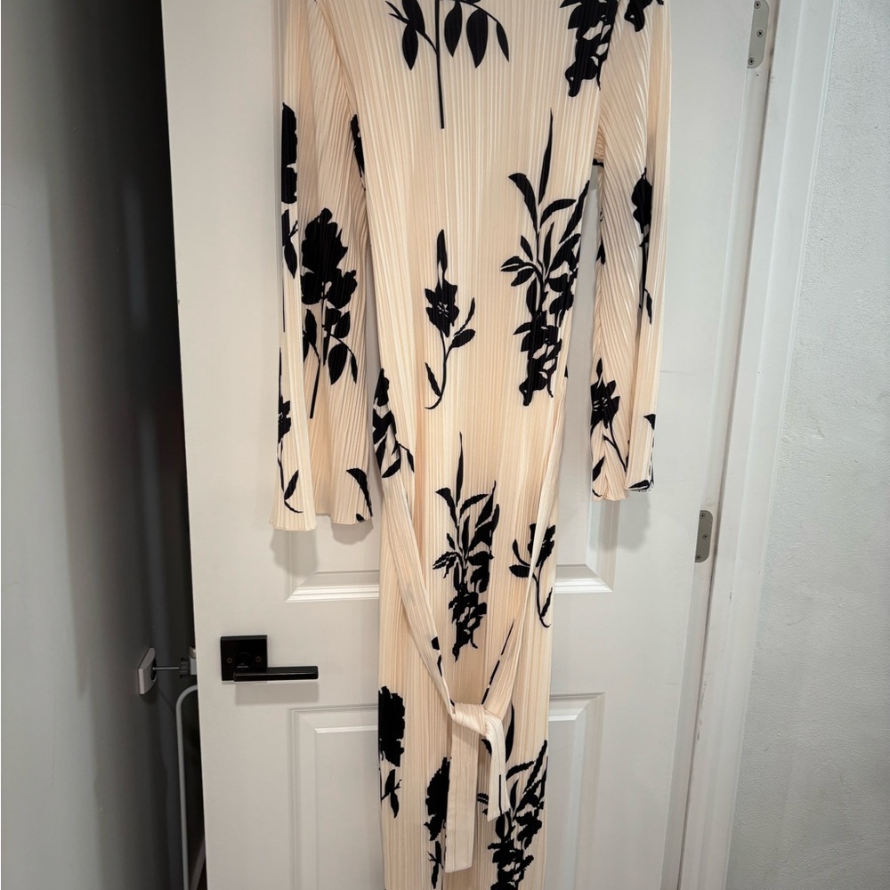 Elegant Cream and Black Floral Dress